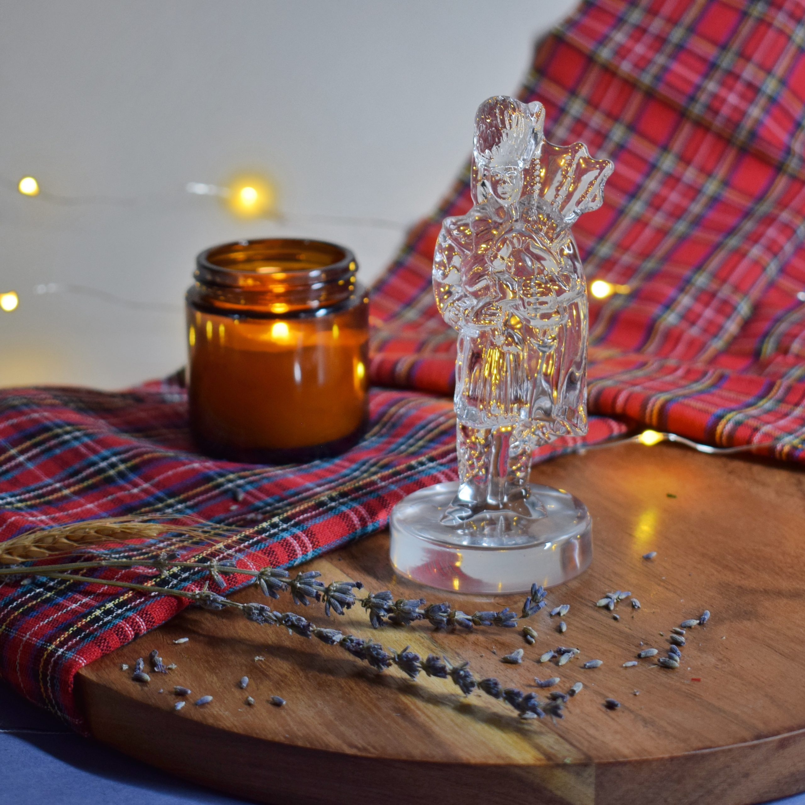 Burns Scottish Gift Crystal Piper Ornament | Scottish souvenirs